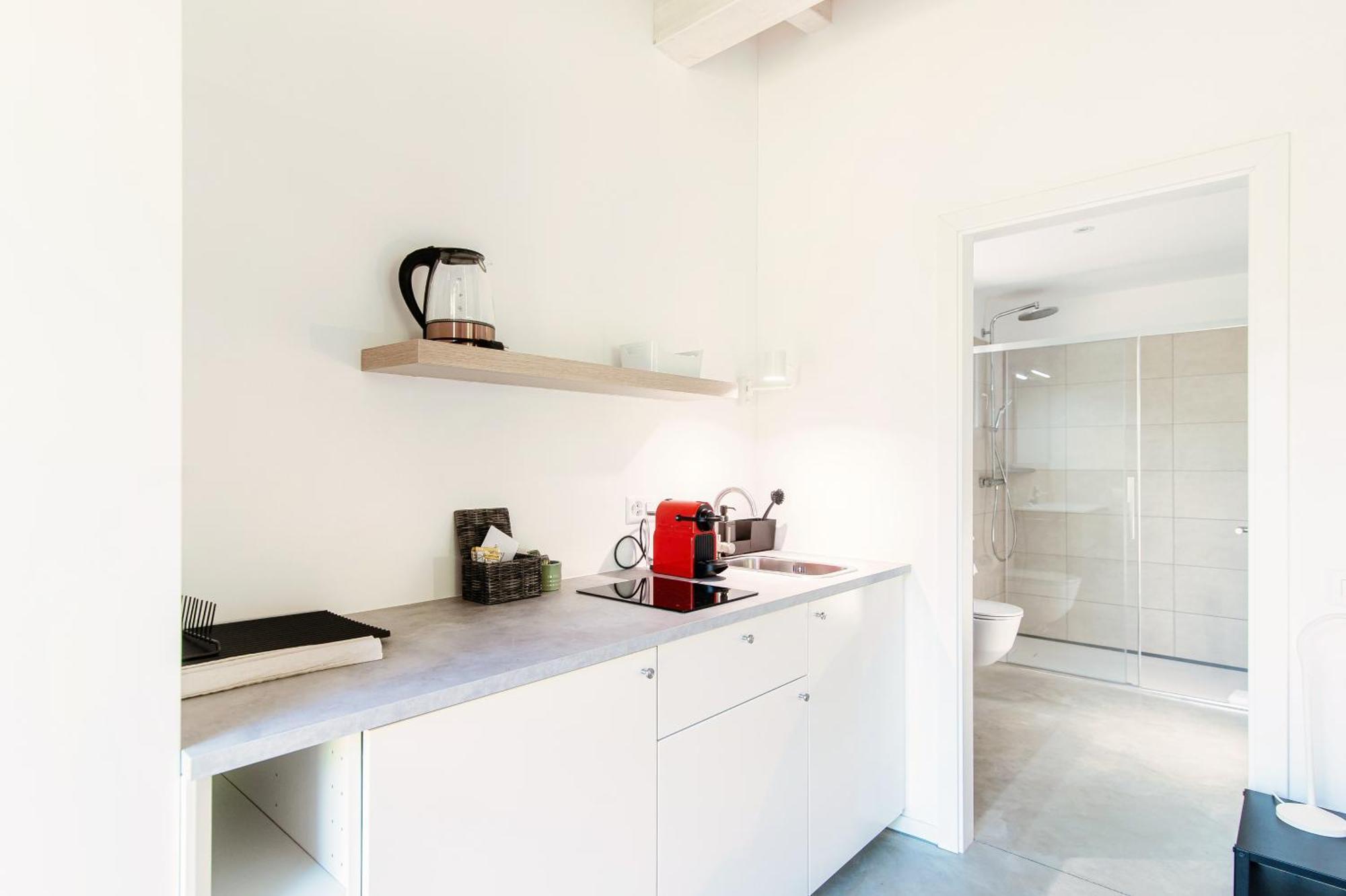 Le Betulle Studios By Quokka 360 - Studio Apartments By The Origlio Lake Exterior photo