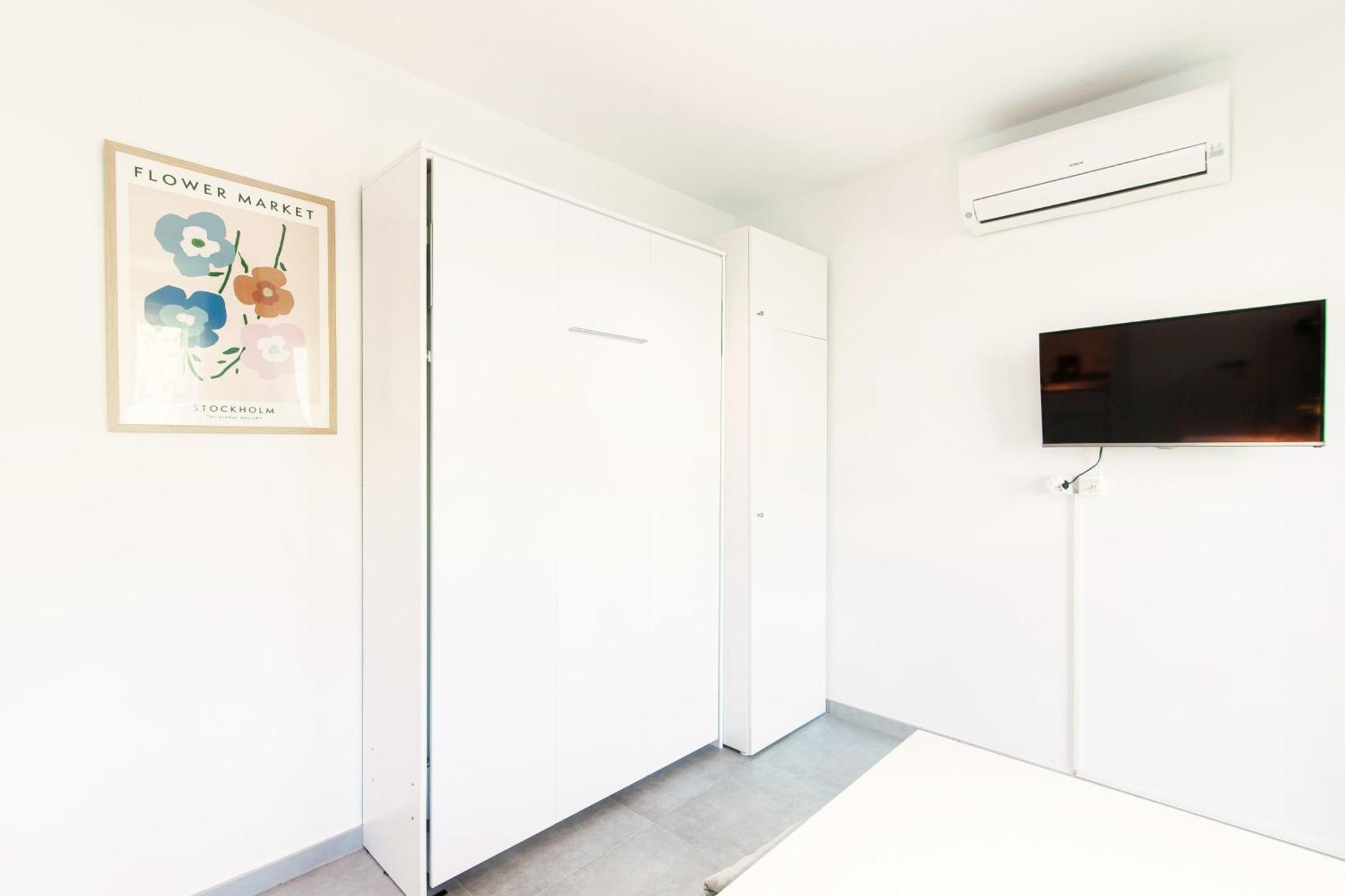 Le Betulle Studios By Quokka 360 - Studio Apartments By The Origlio Lake Exterior photo